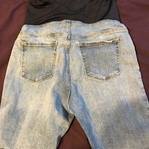 Isabel maternity Bermuda shorts